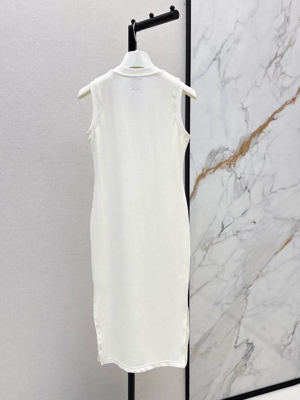 Loewe White Sleeveless Dress - Picture 4 of 6